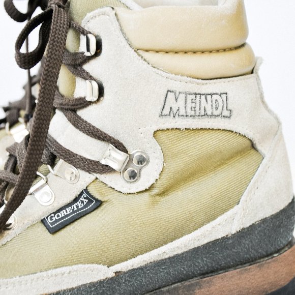 Meindl Gore-Tex Hiking Boots - Picture 3 of 12